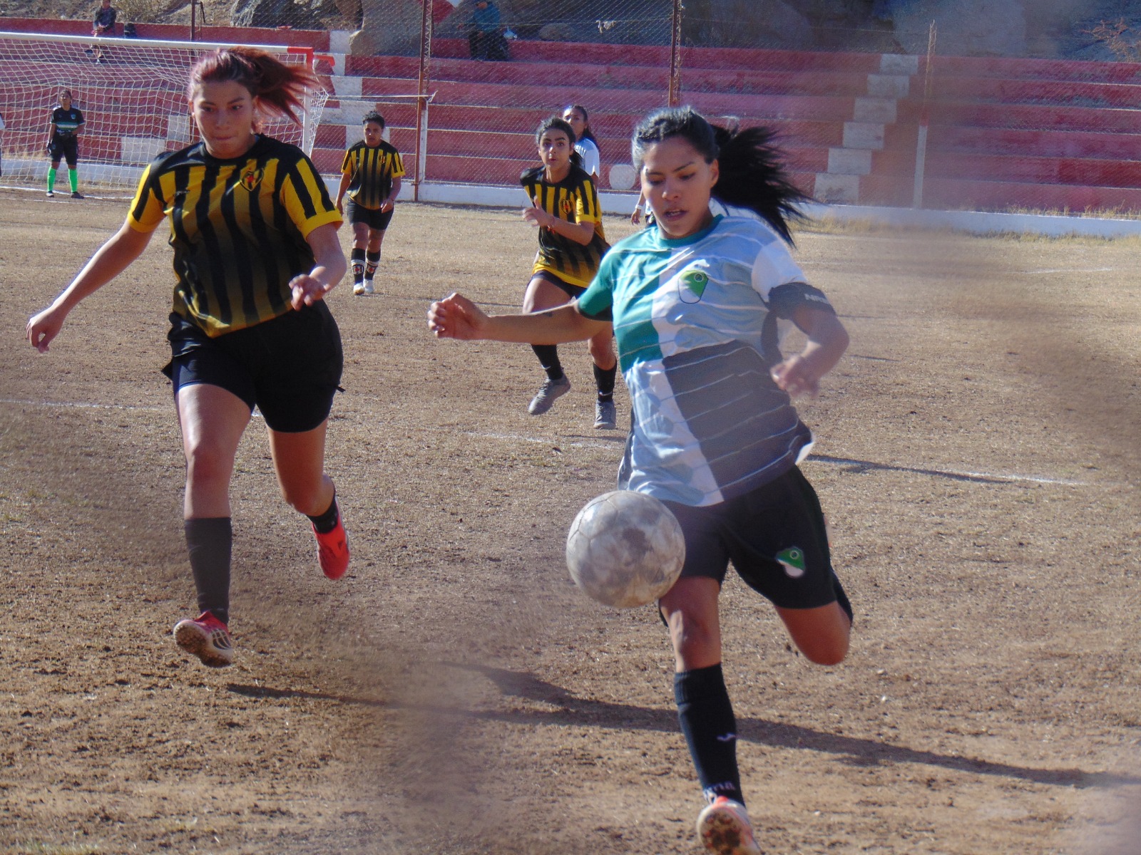 FÚTBOL FEMENINO: EN LA NOVENA JORNADA, VICTORIAS DE JOAQUÍN, ANGUINÁN, LOS CHUYOS Y UNIÓN