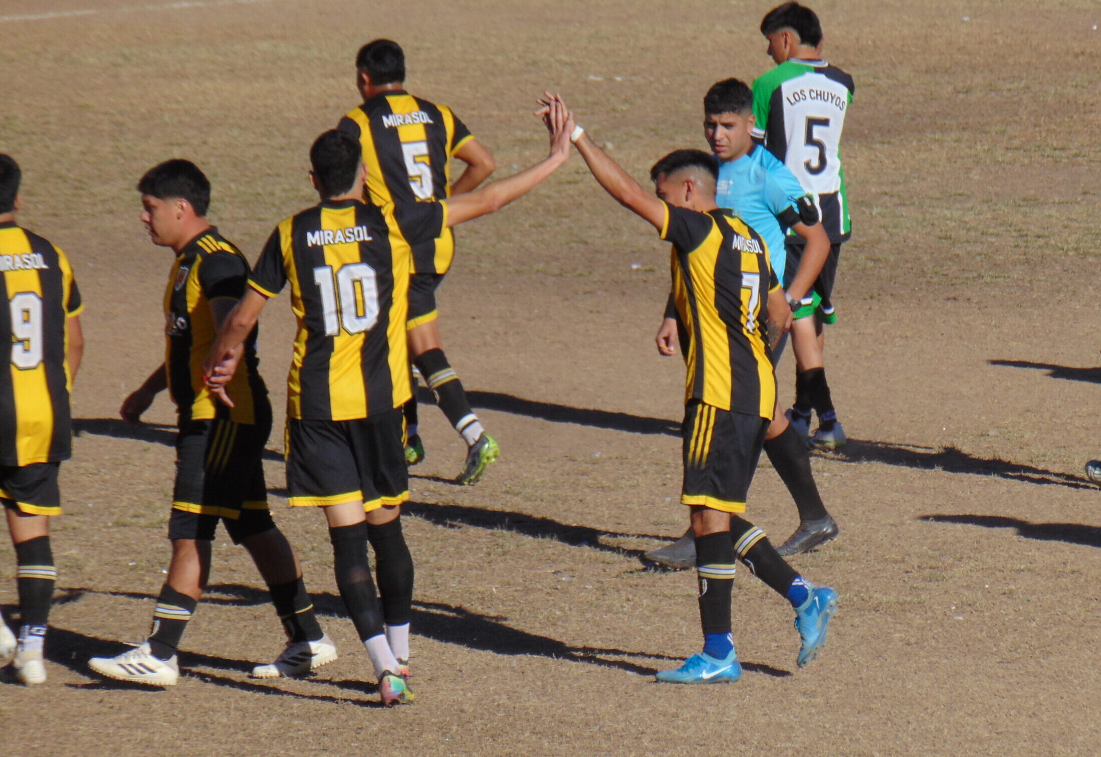 FÚTBOL – 9º FECHA: ESTRELLA FUE “PURO GOL”  ANTE EL TRICOLOR
