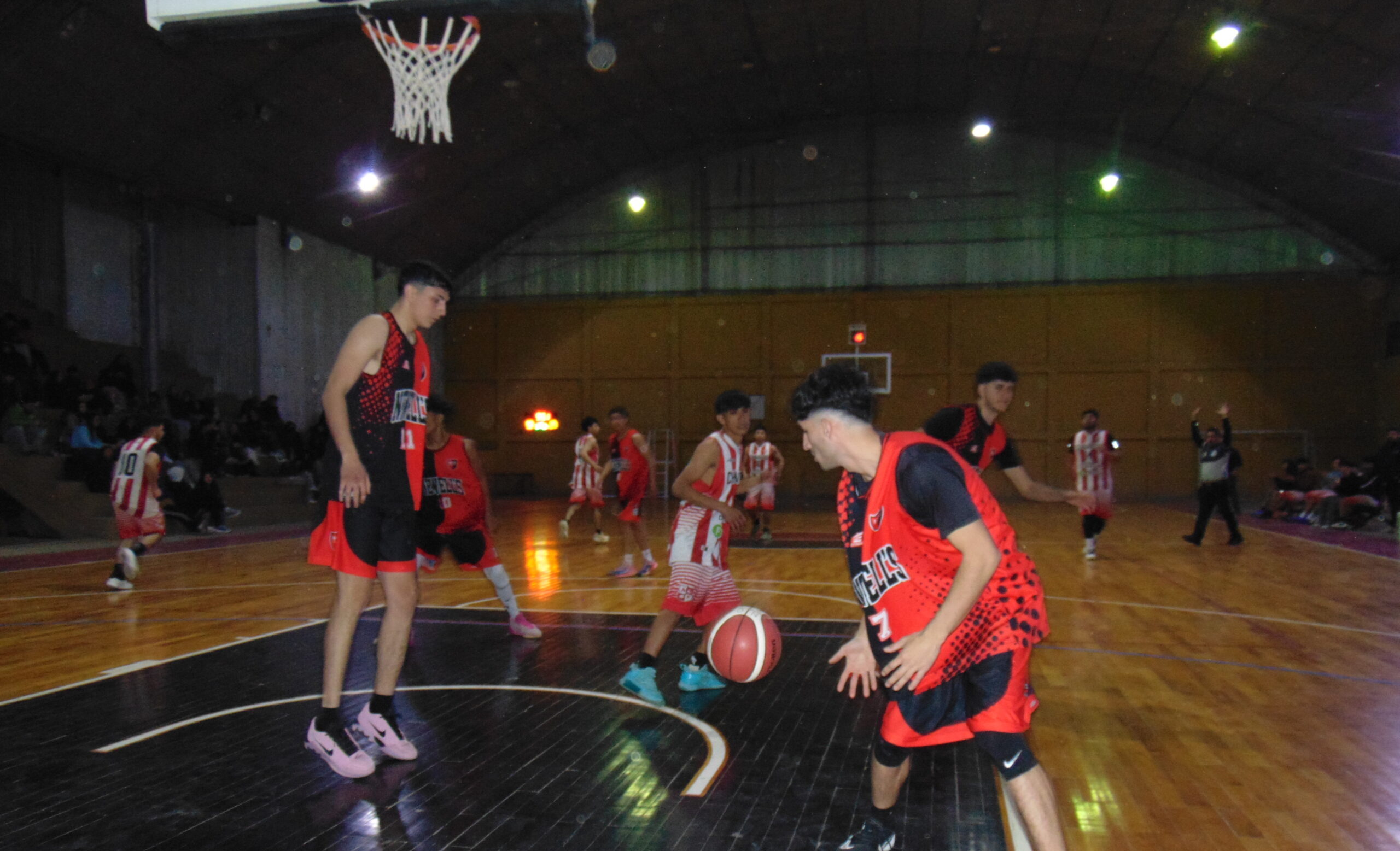 BÁSQUET: NEWELL´S Y ATLÉTICO, LOS GANADORES DEL LUNES