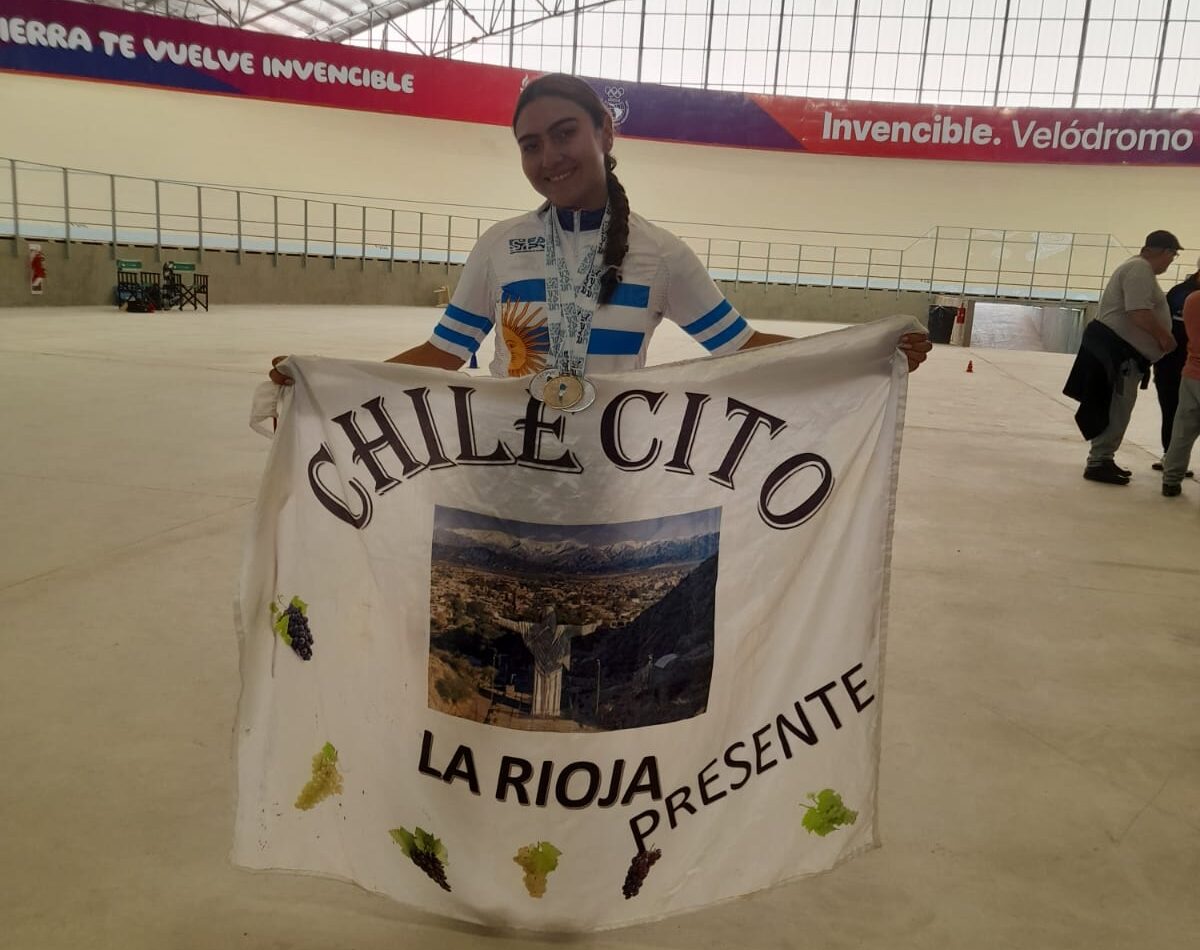 CICLISMO DE PISTA: AGUSTINA VEGA CERRÓ EL ARGENTINO CON MEDALLA DE PLATA EN VUELTAS PUNTABLES