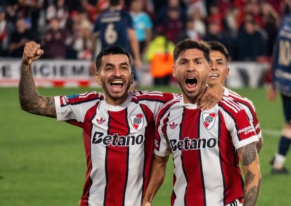 PRIMERA VICTORIA DE RIVER, VENCIÓ A ARGENTINOS