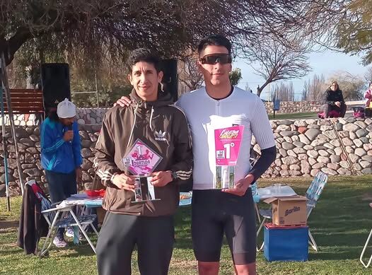 LA PAREJA DE LEONEL CASTRO Y ADRIÁN YÁÑEZ SE LLEVÓ EL DUATLON ANIVERSARIO DE SAÑOGASTA