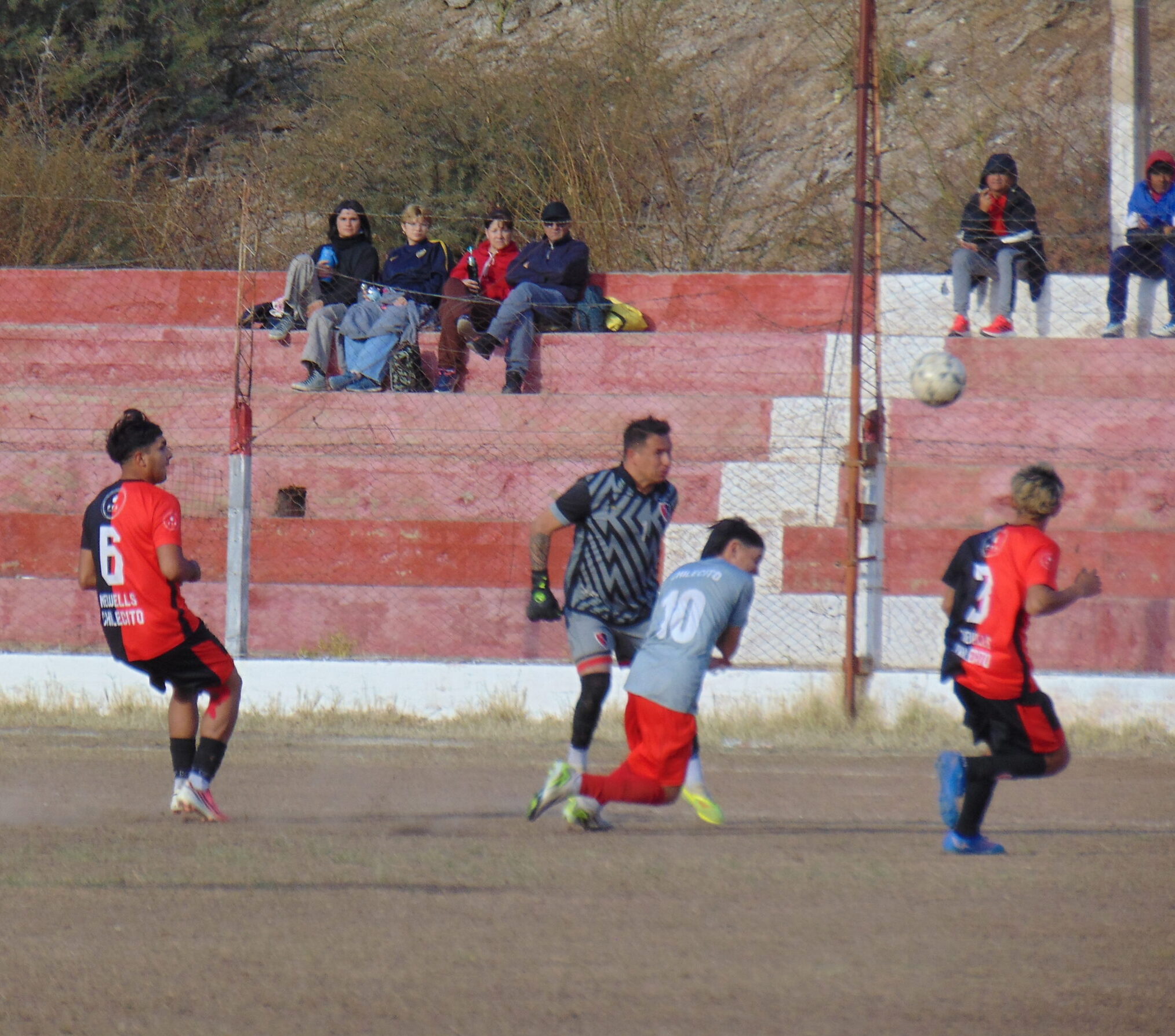 FÚTBOL LIGA – 14° FECHA: NEWELL´S CON LO JUSTO CELEBRÓ ANTE EL ROJO
