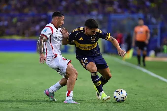 PARADA BRAVA DE BOCA,  VISITANDO A NEWELL´S