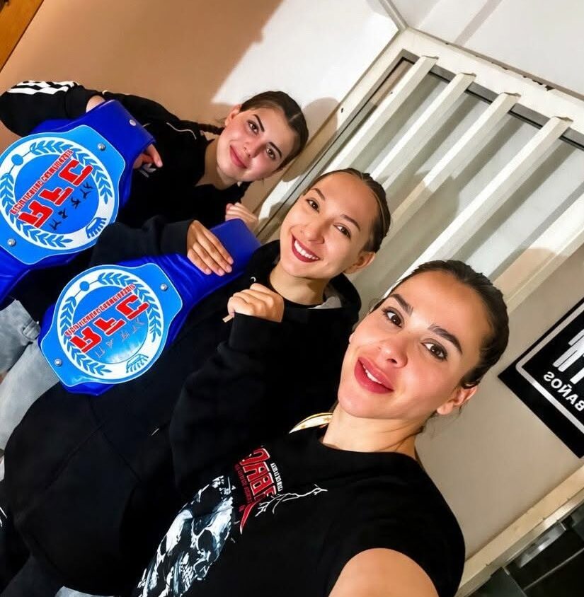 LAS CHILECITEÑAS OLIVERA TROD Y CHÁVEZ SE CORONARON EN EL NACIONAL DE KICK BOXING