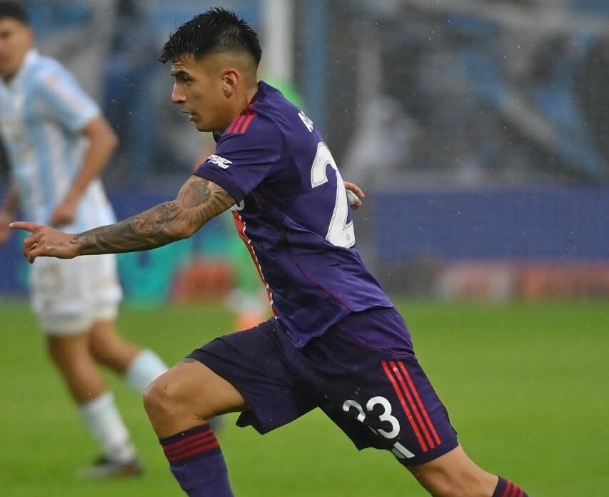 EN LA LLUVIA, AGÓNICO TRIUNFO DE RIVER EN TUCUMÁN