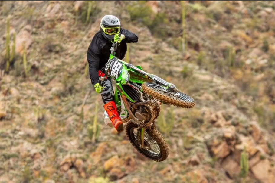 RUGIÓ LA OLLA DE CHILECITO: 70 MOTOS EN LA PREVIA PARA EL DOMINGO