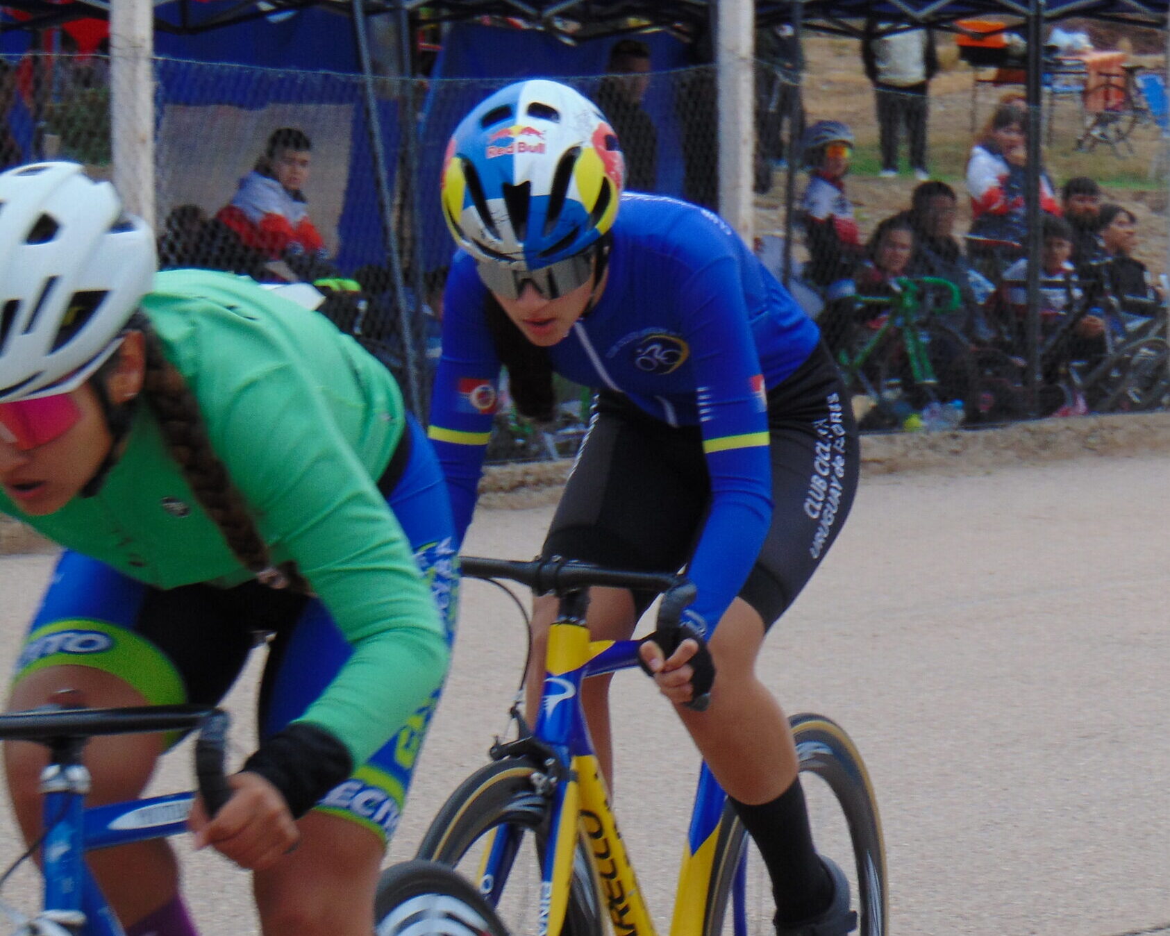 CICLISMO NACIONAL INFANTO/JUVENIL: AGUSTINA VEGA FUE TERCERA EN CASA
