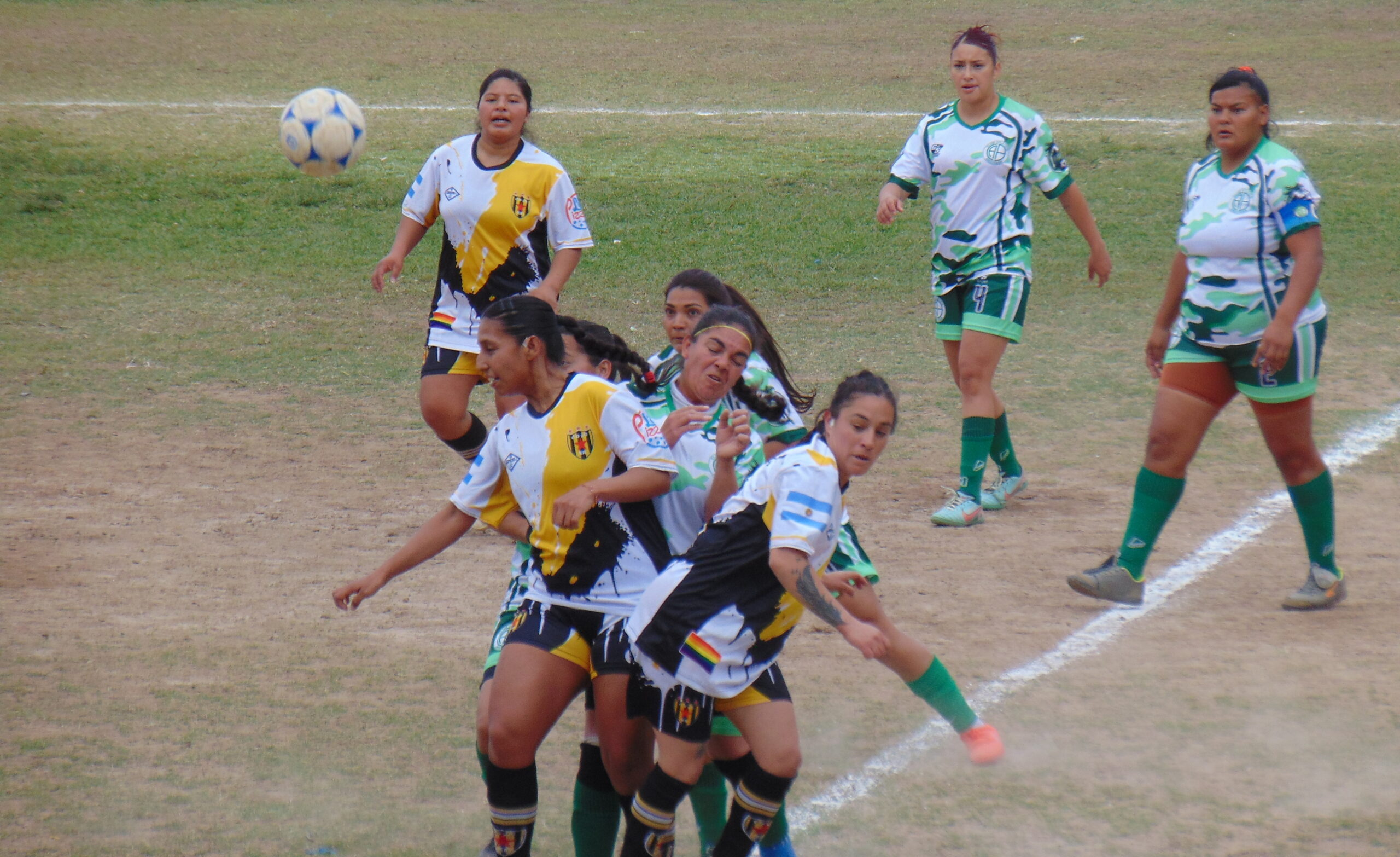 FÚTBOL FEMENINO: JOAQUÍN GANÓ LA SEMI DE IDA, Y FUE EMPATE DEL VERDOLAGA